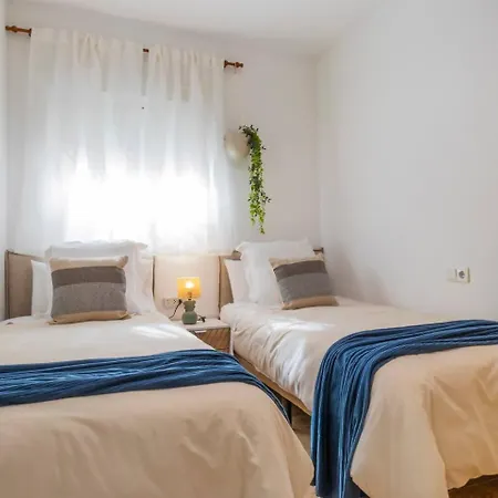 Pink Viajero - Winter By The Sea 아파트 또레비에하