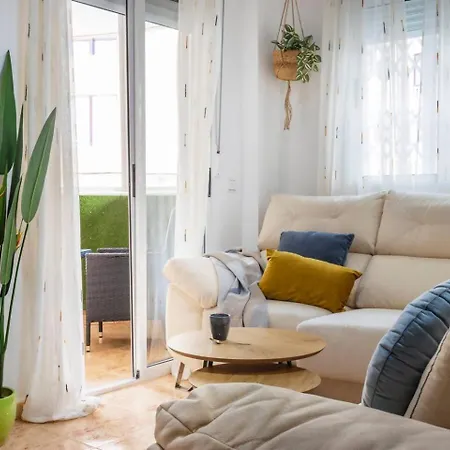 Pink Viajero - Winter By The Sea